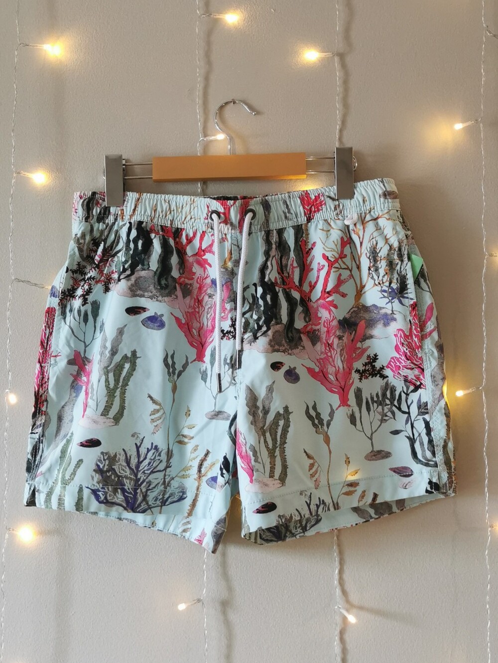 S Stretch Abercrombie & Fitch Coral Reef Print Swim Shorts in Mint and Coral